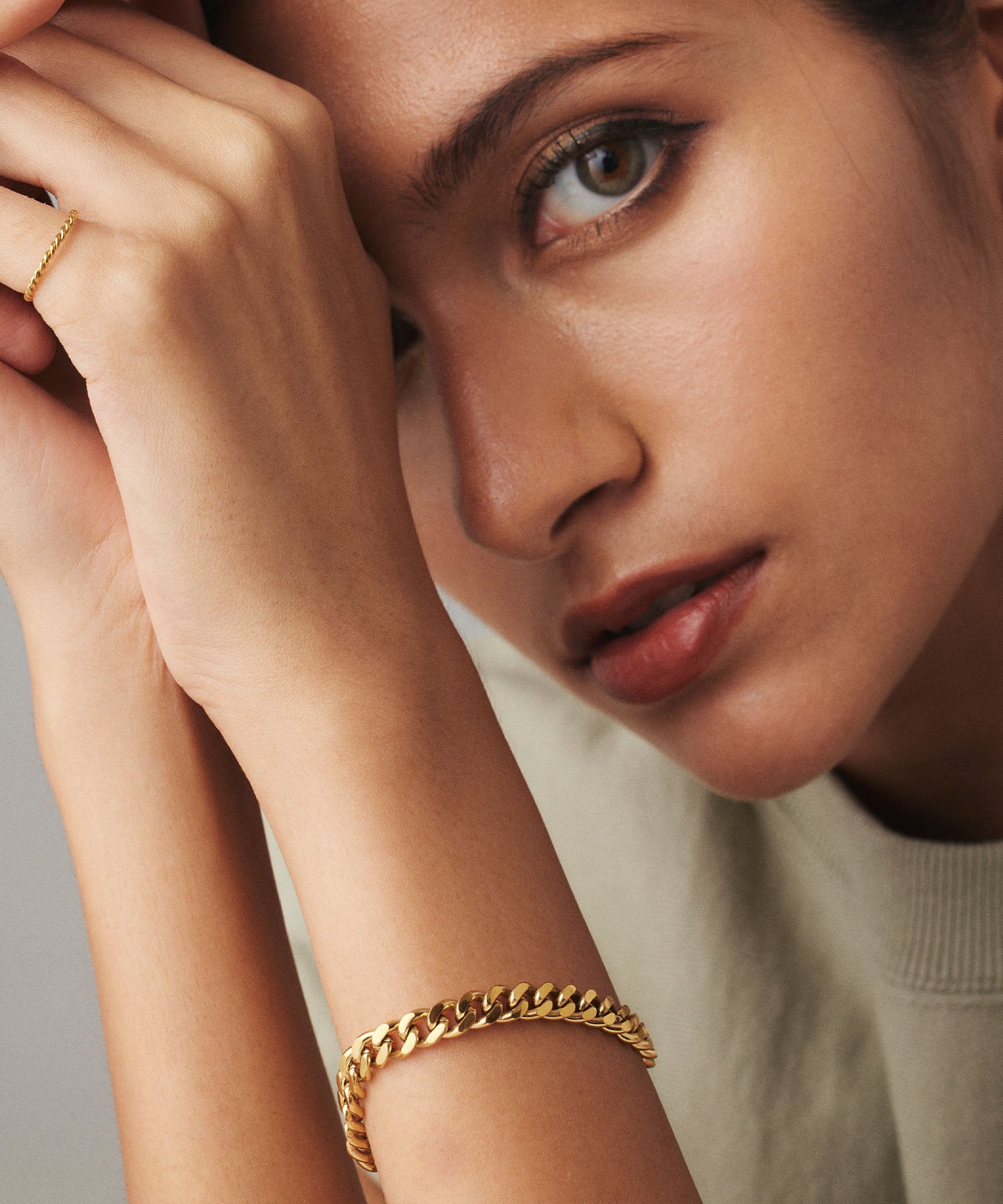 ゴールド]チェーンブレスレット/8mm