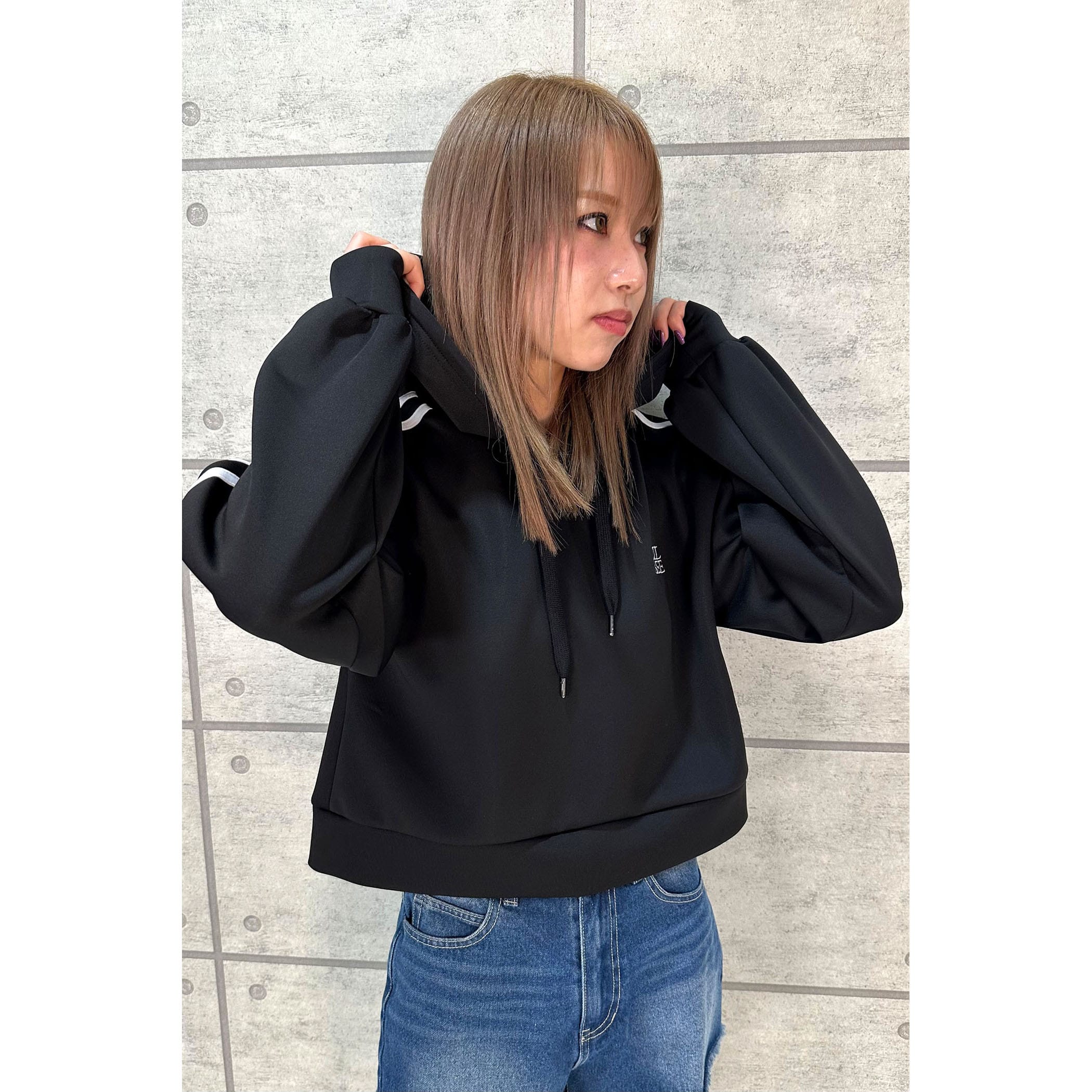 ダンボールニットワンポイントロゴ刺繍パーカー｜REVIVAL LOGO LINE