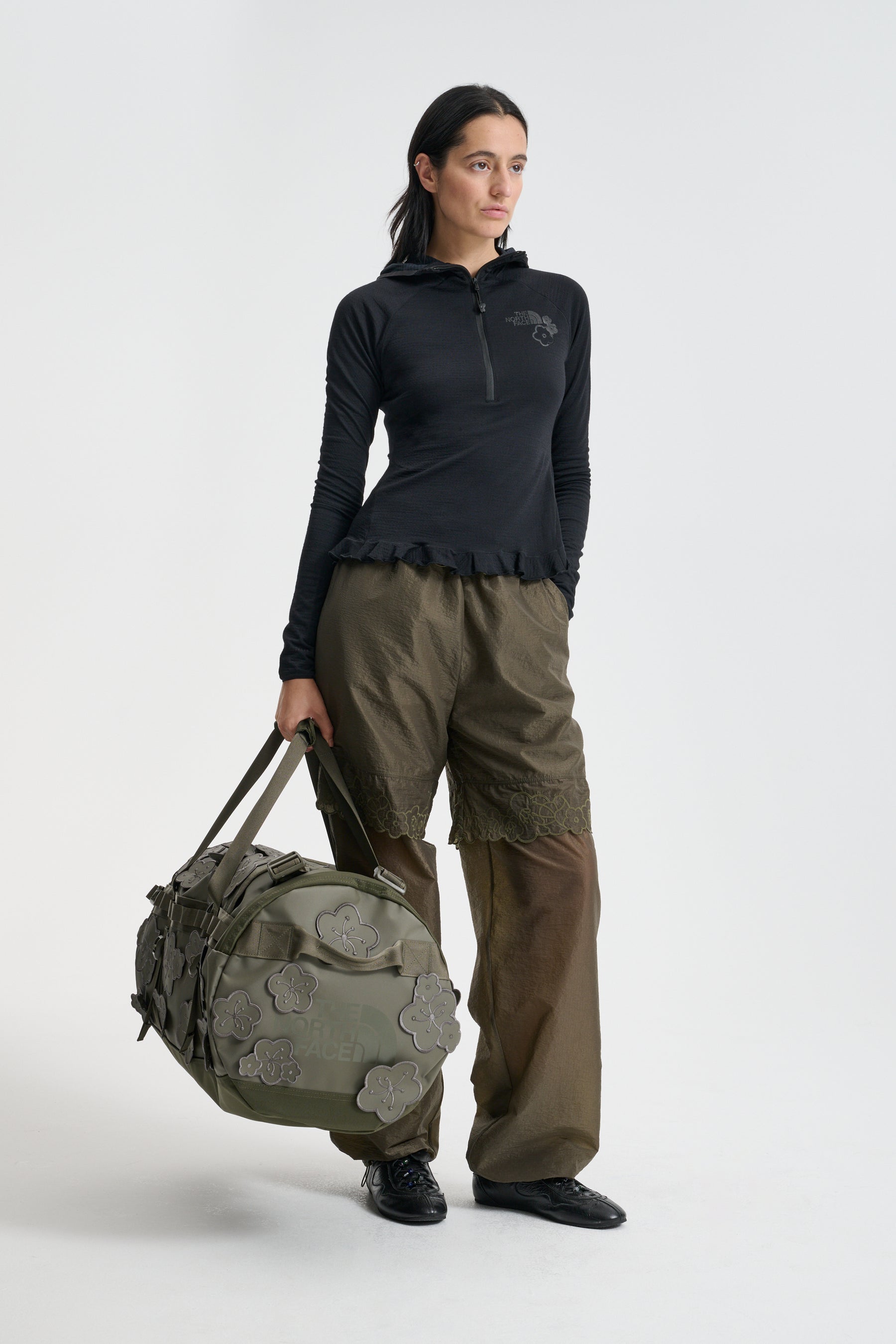 THE NORTH FACE X CECILIE BAHNSEN AUDREY BASE CAMP DUFFEL (M) | OLIVE