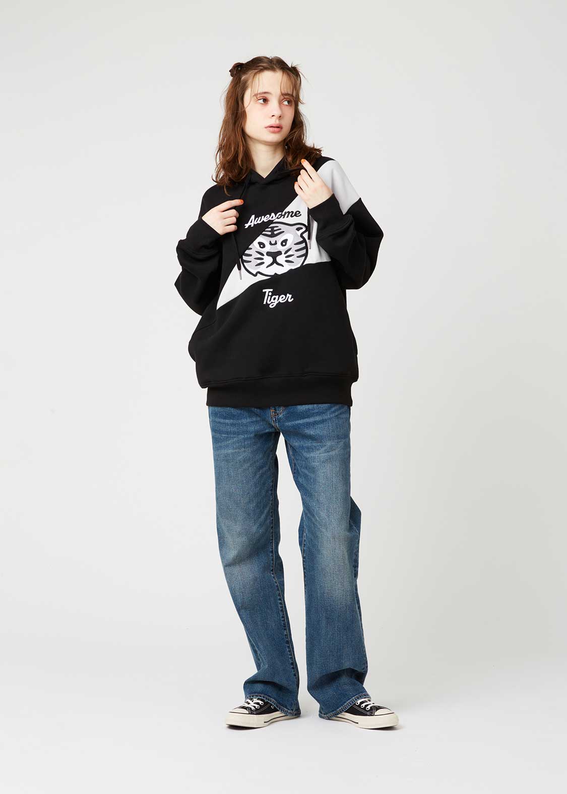 オーサムタイガー｜裏起毛ライトアップパーカー｜ユニセックス