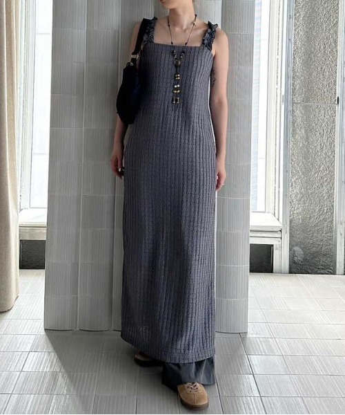 Ameri（アメリ）の「FRILL SHOULDER CUT DRESS（ワンピース）」 - WEAR