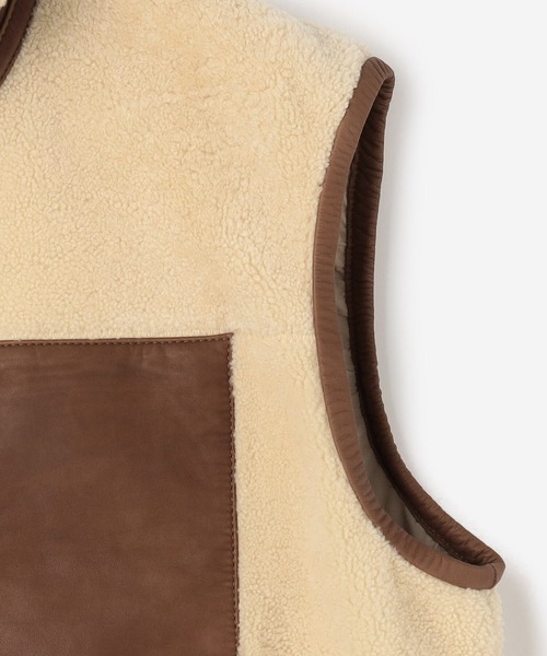 sisii（シシ）の「Sisii | ジップアップ ムートンベスト MEN（その他