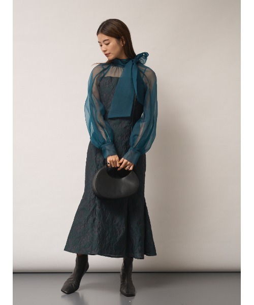 FRAY I.D（フレイアイディー）の「グロッシーレースジャガード