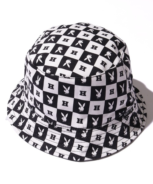 HUF（ハフ）の「HUF/ハフ×PLAYBOY/プレイボーイ PB REVERSIBLE BUCKET