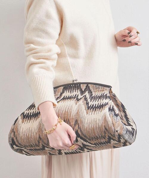 A VACATION（アヴァケーション）の「＜A VACATION（ア バケーション