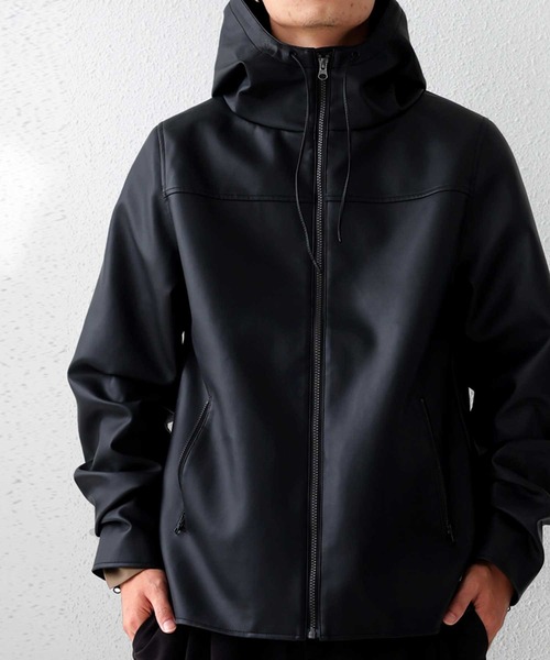 antiqua（アンティカ）の「軽量で丈夫！ラフに着られるヴィ―ガンレザー