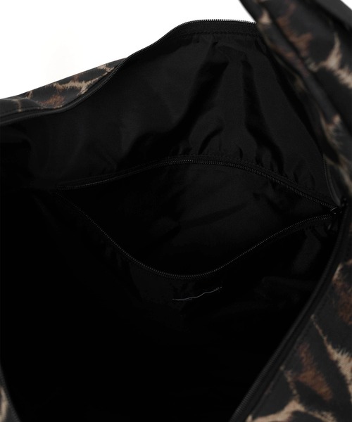 LAD MUSICIAN（ラッドミュージシャン）の「LEOPARD BIG SHOULDER BAG