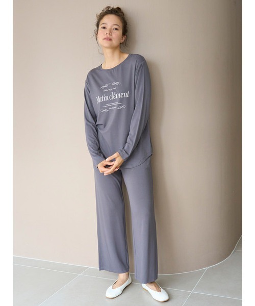 gelato pique（ジェラートピケ）の「フレンチレーヨンロゴロングパンツ