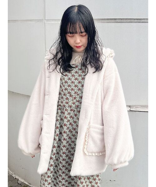 merry jenny（メリージェニー）の「フリルフードフェイクファー