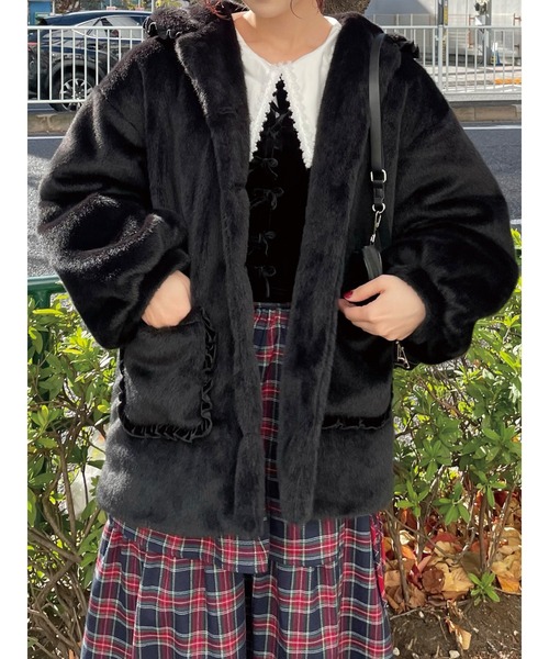 merry jenny（メリージェニー）の「フリルフードフェイクファー