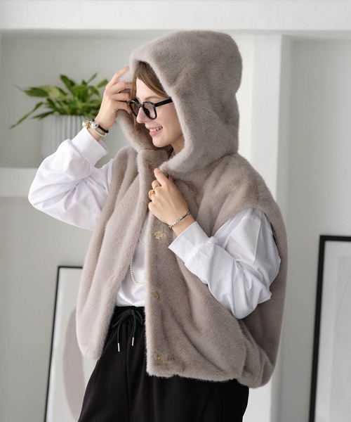 ファーフードベスト（ベスト）｜ZAKKA-BOX（ザッカボックス）の