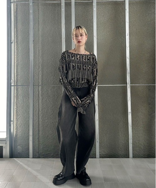 Ameri（アメリ）の「OVER WAIST SWITCHING DENIM（デニムパンツ）」 - WEAR