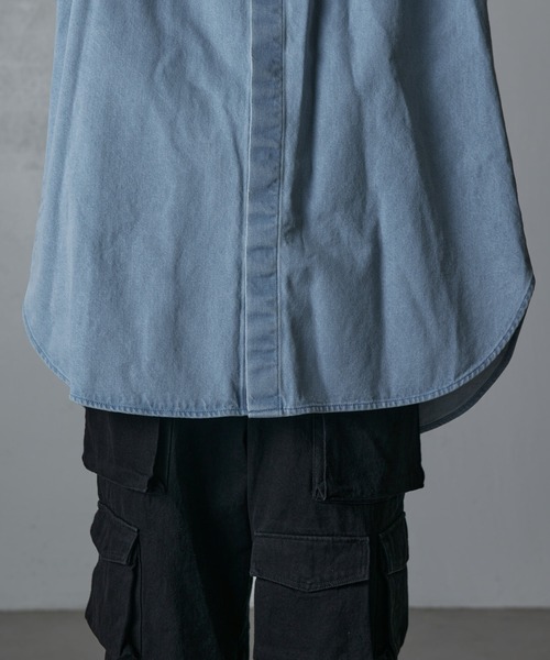 Lui's（ルイス）の「デニムルーズフィットシャツ（シャツ/ブラウス
