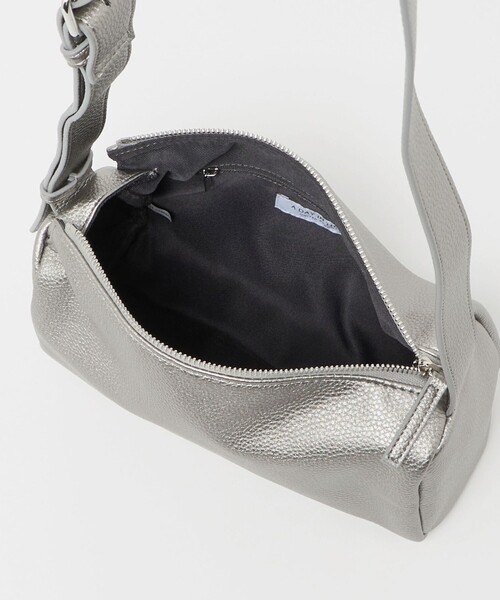 レザーライク スクエアショルダーバッグ ＜A DAY IN THE LIFE