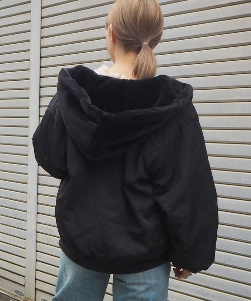 tiptop（ティップトップ）の「ファーリバーシブルフード付きボンバー