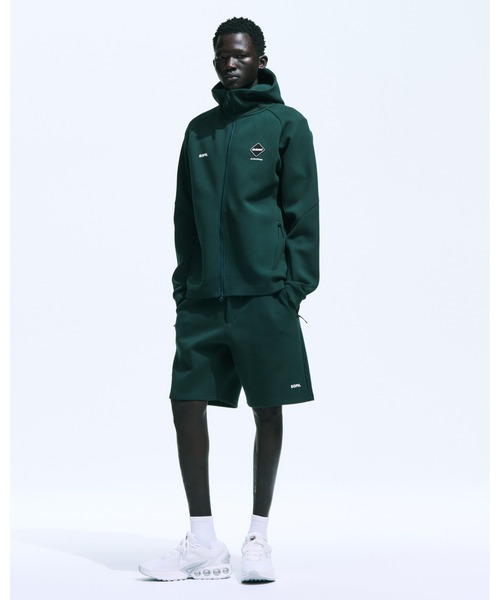 TECH SWEAT TRAINING SHORTS（その他パンツ）｜F.C.Real Bristol