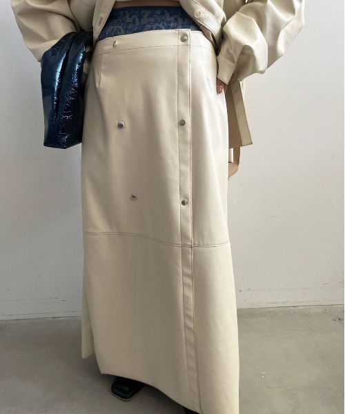 セール】REVERSIBLE SYNTHETIC LEATHER SKIRT（スカート）｜Ameri
