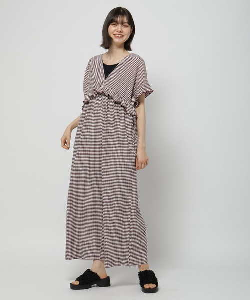 niko and（ニコアンド）の「DRYクシュワイドロンパ－ス（サロペット