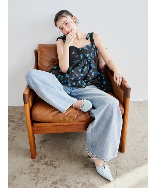 LILY BROWN（リリーブラウン）の「シアージャガードペプラムトップス