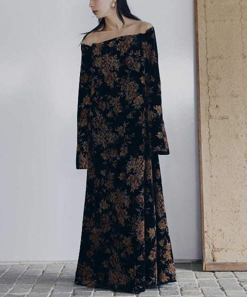 FLOWER PRINT VELOUR DRESS（ドレス）｜Ameri（アメリ）のファッション