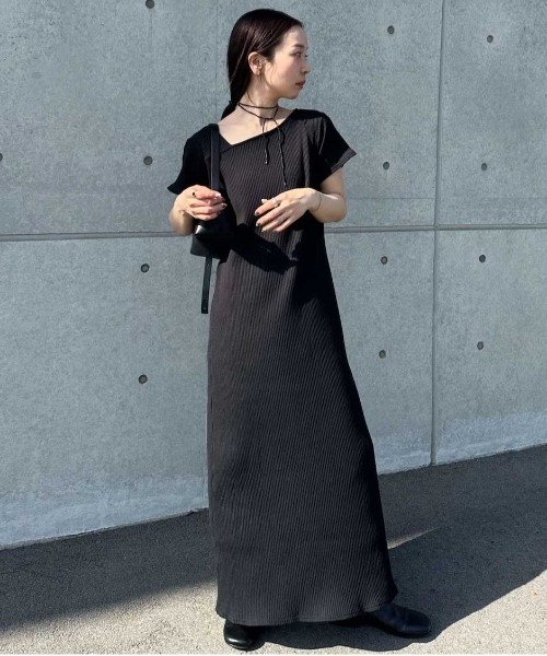 セール】【全骨格細見え】アシメネックハーフスリーブリブワンピース