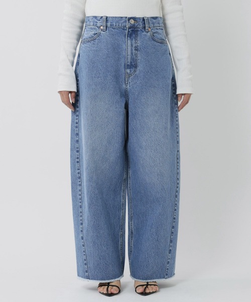 BABYLONE（バビロン）の「バレルレッグデニムパンツ（デニムパンツ