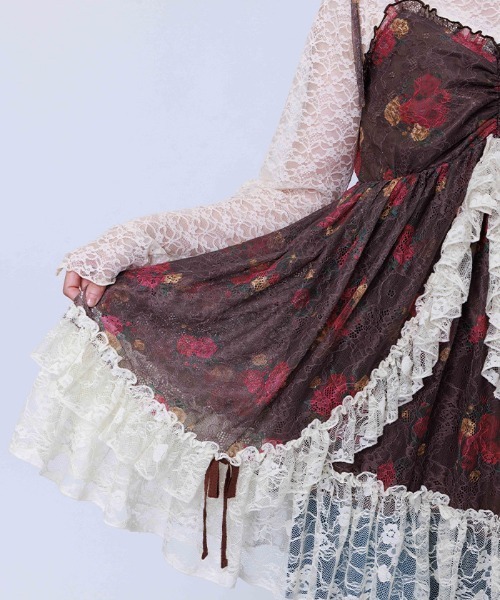 axes femme（アクシーズファム）の「ブーケレースキャミチュニック