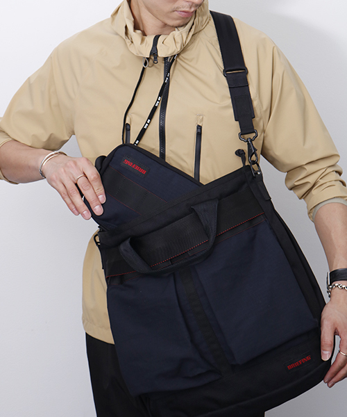 junhashimoto（ジュンハシモト）の「NEW HELMET LUGGAGE（ショルダー