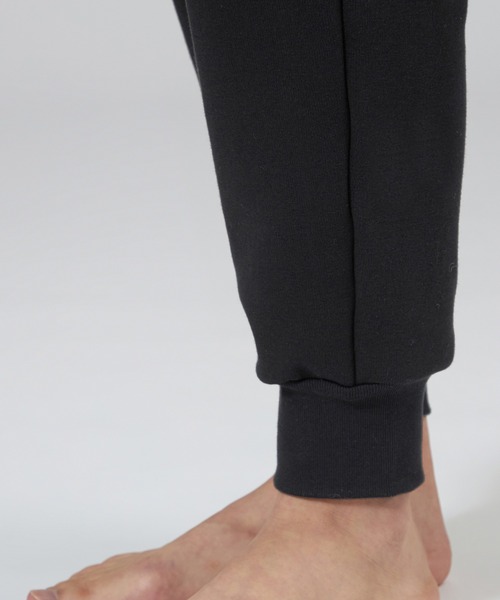 chacott 裏起毛テーパードパンツ(ブラック-M) 裏起毛テーパードパンツ