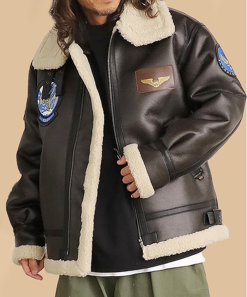 Alpha Industries（アルファインダストリーズ）の「ALPHA INDUSTRIES