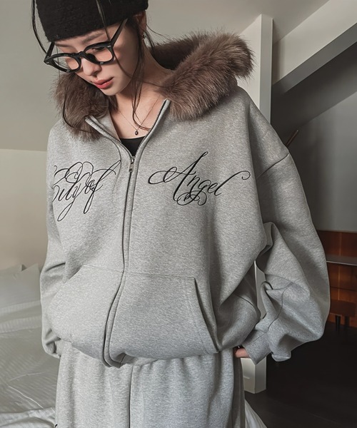 セール】裏起毛ファーフードフロントロゴジップパーカー/ファー付き