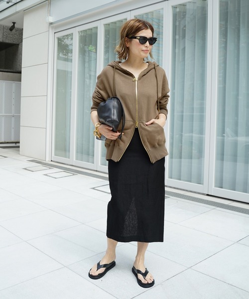 Deuxieme Classe（ドゥーズィエムクラス）の「relax パーカー