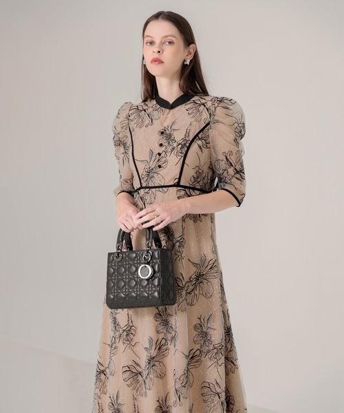 Leja（レジャ）の「【LEJA】配色パイピングプチハイネック花柄刺繍