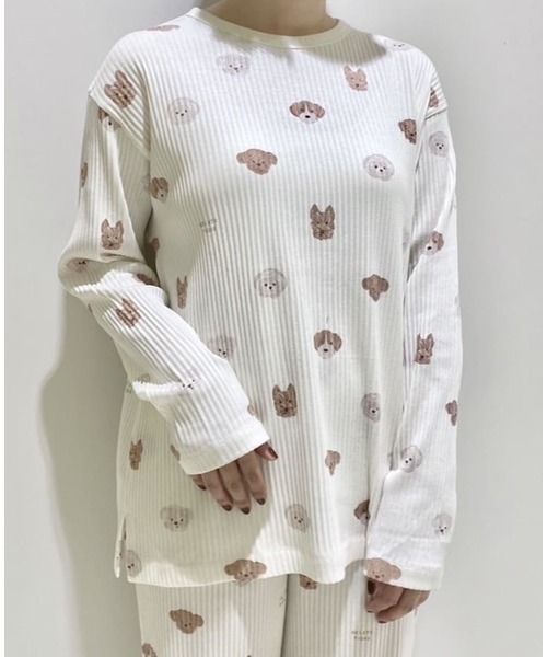 gelato pique（ジェラートピケ）の「メレンゲドッグ柄プルオーバー