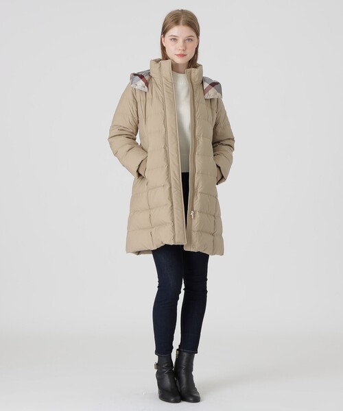 BLUE LABEL CRESTBRIDGE（ブルーレーベルクレストブリッジ）の「ハイ