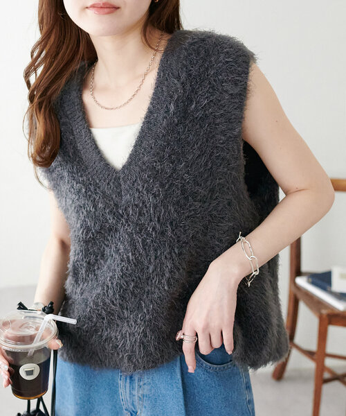 WEB限定】ライトフェザーヤーンショートベスト《前後2WAY》（ニット