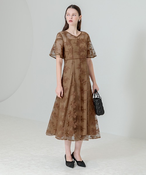 Leja（レジャ）の「【LEJA】花柄後ろリボン半袖キャミワンピース