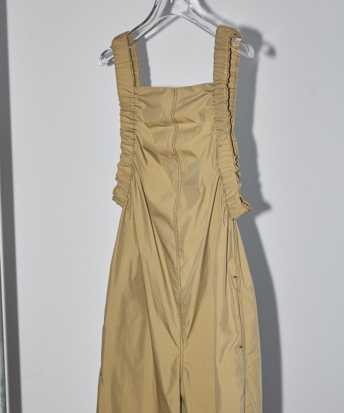 TODAYFUL（トゥデイフル）の「サイドギャザーコンビネゾン（つなぎ