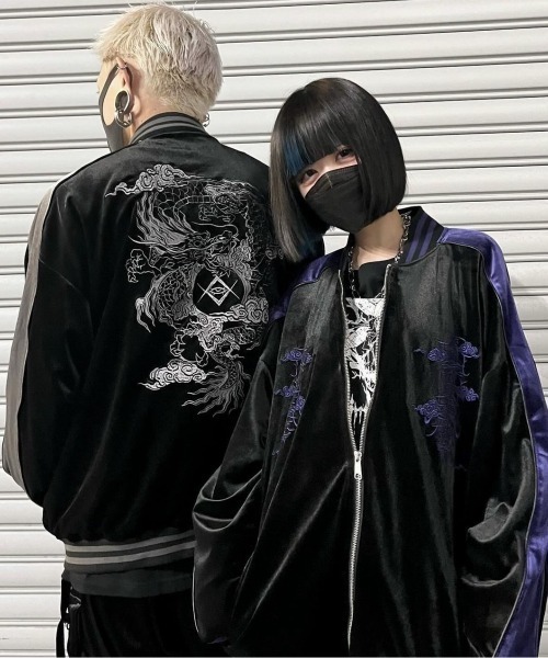 REFLEM（レフレム）の「『REFLEM/レフレム』ドラゴン刺繍ベロア