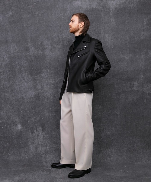 UNITED TOKYO（ユナイテッドトウキョウ）の「ラムレザーダブル