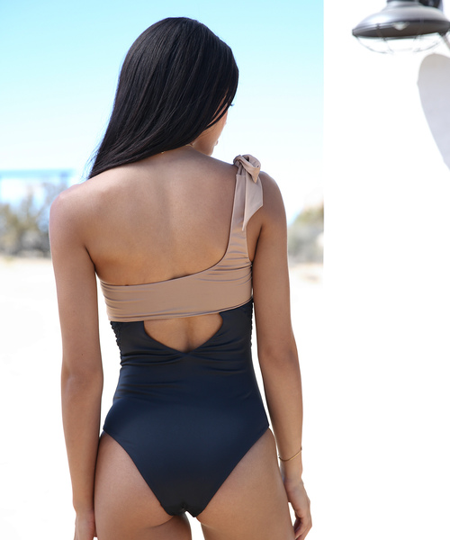 ALEXIA STAM（アリシアスタン）の「Frannie/ワンショルダーワンピース