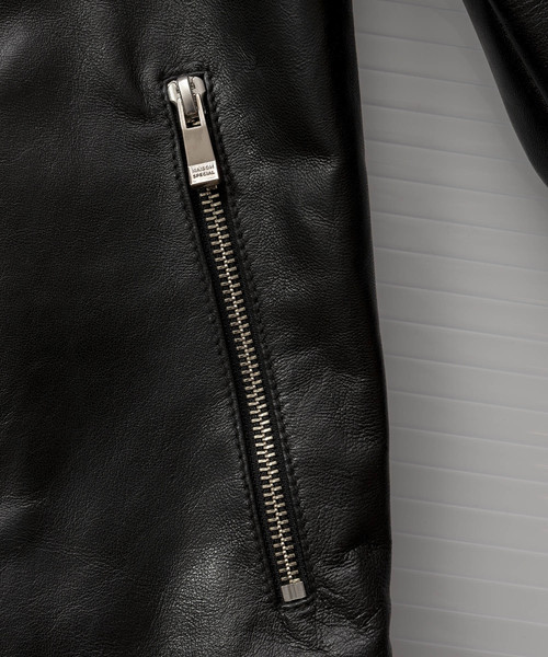 MAISON SPECIAL（メゾンスペシャル）の「2WAYアクティブシングル