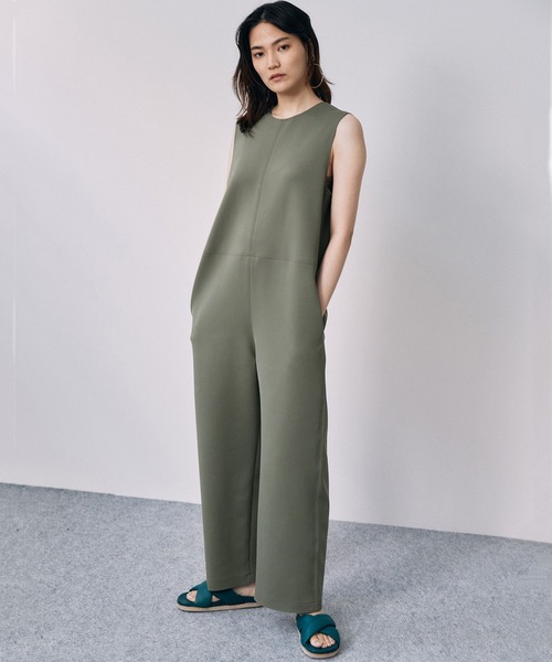 STUNNING LURE（スタニングルアー）の「バックVオールインワン（つなぎ