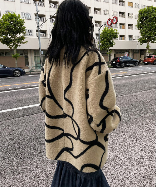 Ameri（アメリ）の「2WAY REVERSIBLE BOA JACKET（ムートンコート