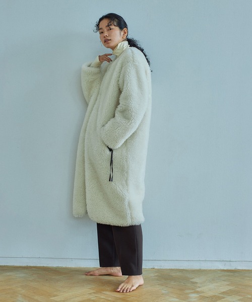 CASA FLINE（カーサフライン）の「リサイクルポリウールリバーシブル