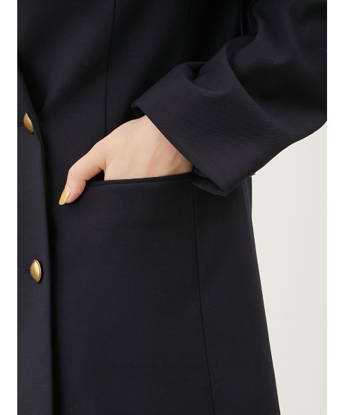 Mila Owen（ミラオーウェン）の「金釦ダブルブレストロングブレザー