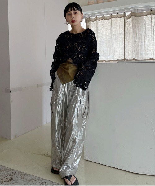 Ameri（アメリ）の「MEDI FLOWER SAINT LACE TOP（Tシャツ/カットソー