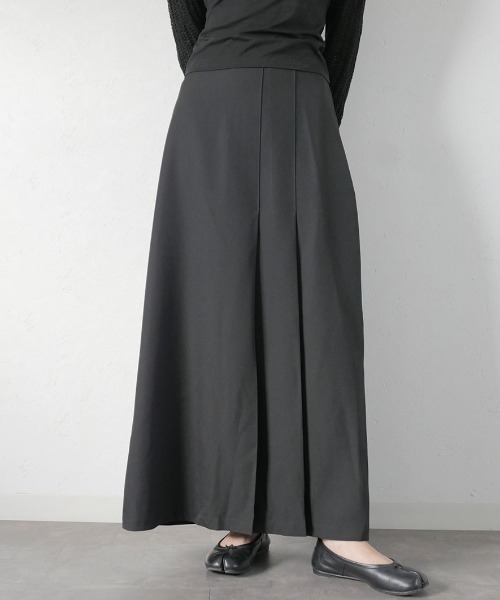 セミフレアプリーツスカート／semi flare pleats skirt ロング丈