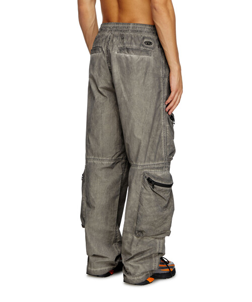 DIESEL（ディーゼル）の「メンズ ナイロンカーゴパンツ P-NOODE-A