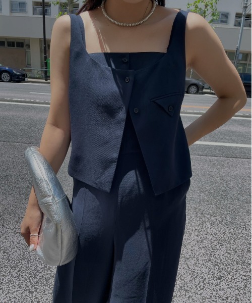 Ameri（アメリ）の「VEST SET BARE TOP ROMPERS（つなぎ